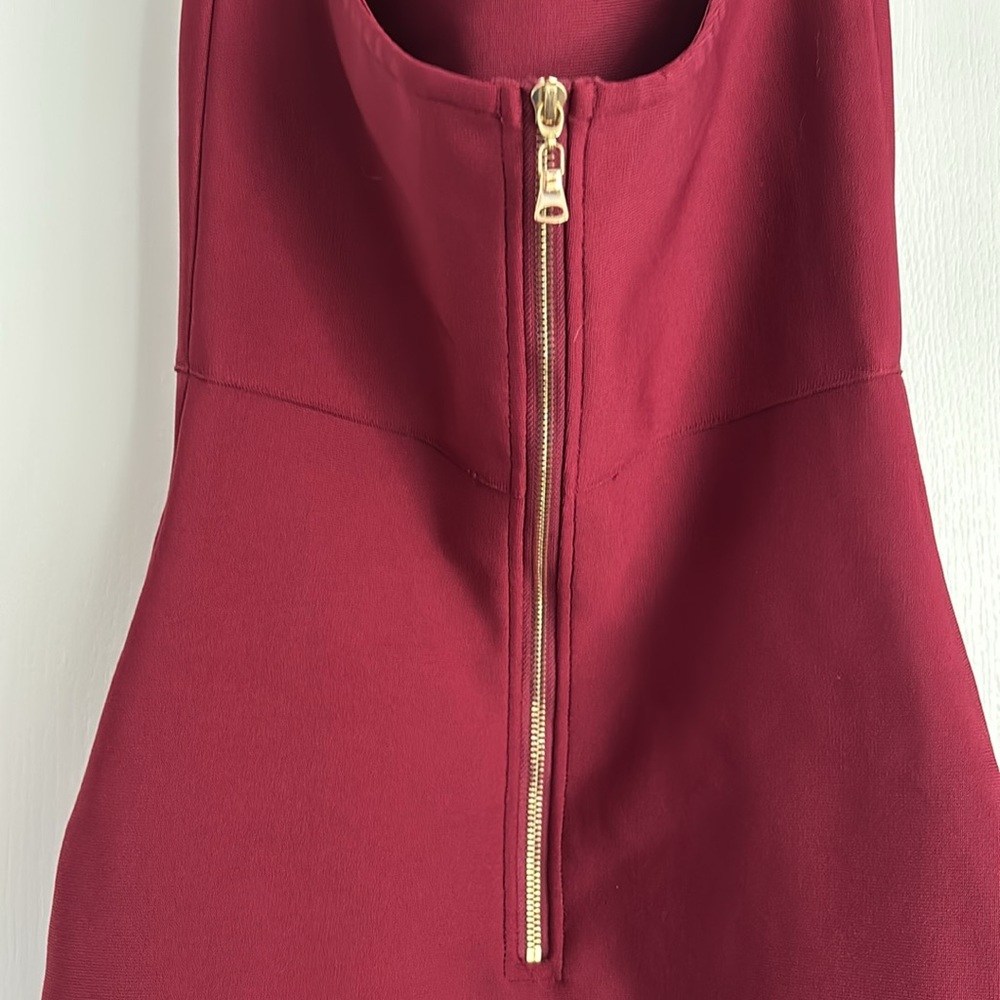 Red Dress - Picture 5 of 6